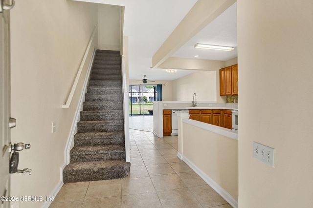 7518 RED CRANE Lane, Jacksonville, FL 32256