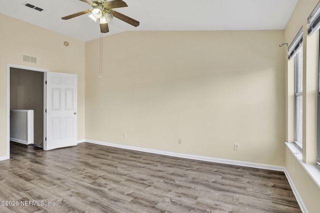 7518 RED CRANE Lane, Jacksonville, FL 32256