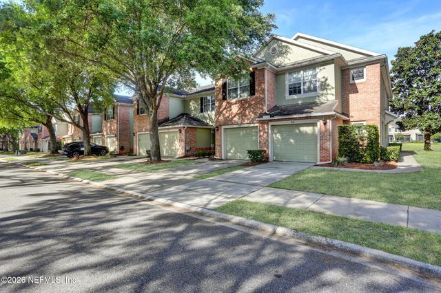 7518 RED CRANE Lane, Jacksonville, FL 32256