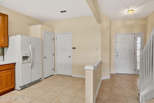 7518 RED CRANE Lane, Jacksonville, FL 32256