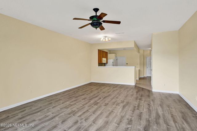 7518 RED CRANE Lane, Jacksonville, FL 32256