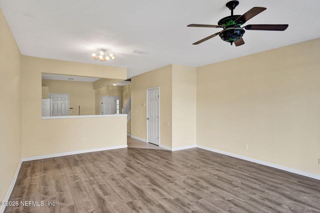 7518 RED CRANE Lane, Jacksonville, FL 32256