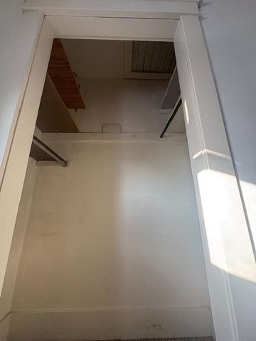 329 W Forest Avenue, Muskegon, MI 49441