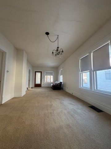 329 W Forest Avenue, Muskegon, MI 49441