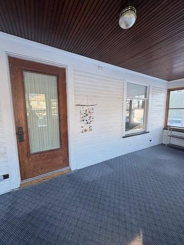 329 W Forest Avenue, Muskegon, MI 49441