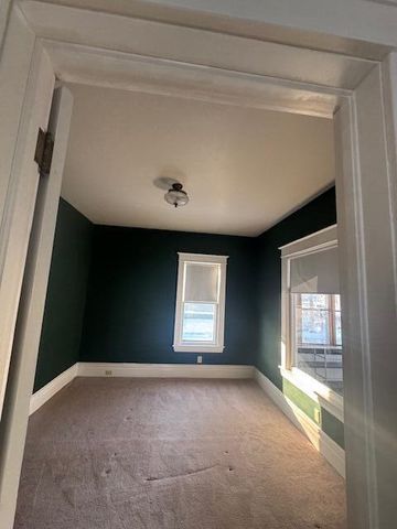 329 W Forest Avenue, Muskegon, MI 49441