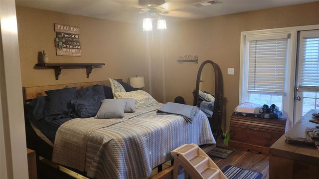 22615 Harrington Field Drive, Hockley, TX 77447