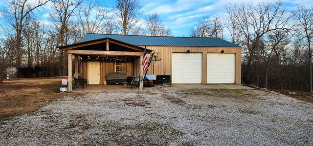 17529 Highway U, Ava, MO 65608