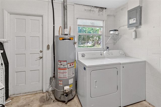 432 NW 2ND AVENUE, Williston, FL 32696