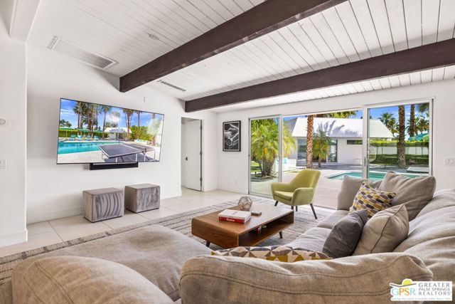 670 N Rose Avenue, Palm Springs, CA 92262