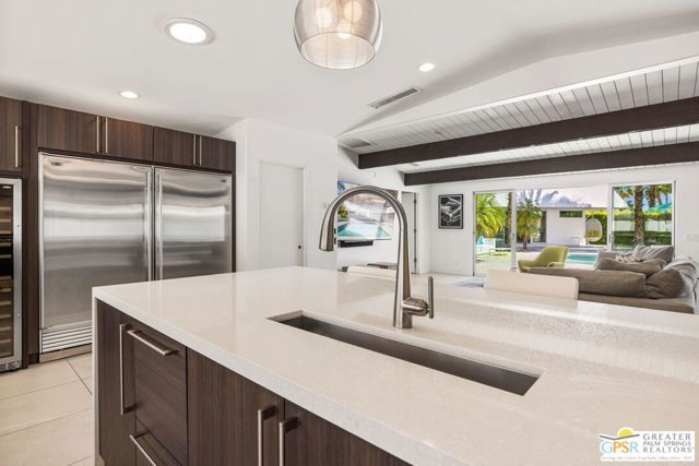670 N Rose Avenue, Palm Springs, CA 92262