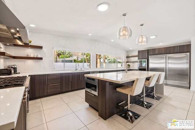 670 N Rose Avenue, Palm Springs, CA 92262
