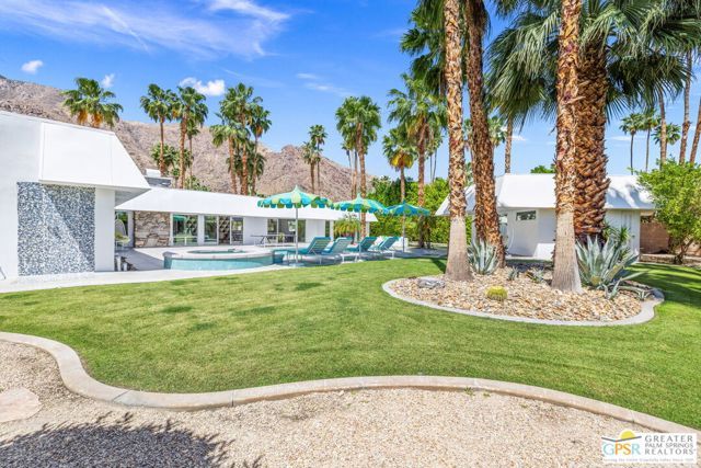 670 N Rose Avenue, Palm Springs, CA 92262