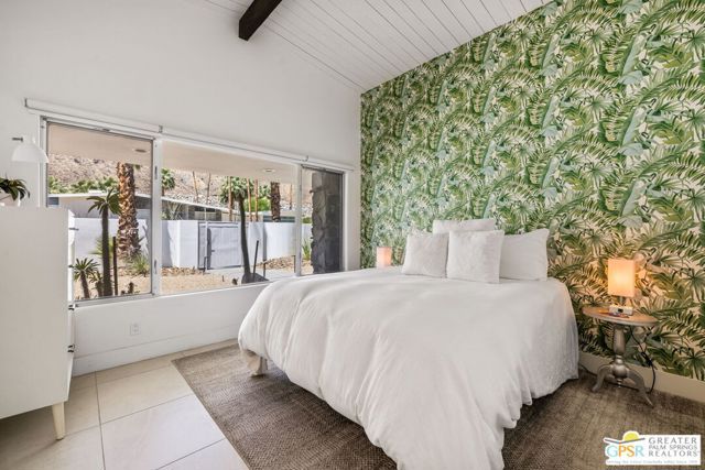670 N Rose Avenue, Palm Springs, CA 92262