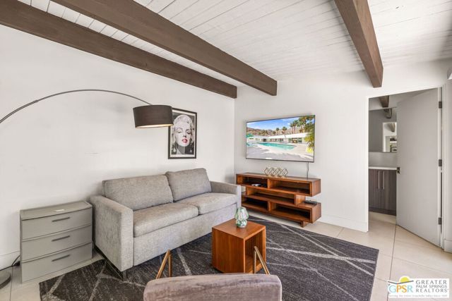 670 N Rose Avenue, Palm Springs, CA 92262