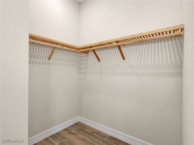 268 Indies DR E 201, Naples, FL 34114