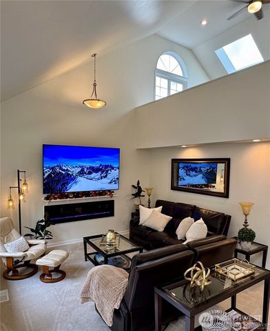 11915 189th Avenue SE, Snohomish, WA 98290