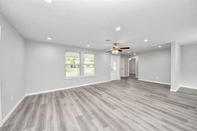 5634 Beldart Street, Houston, TX 77033