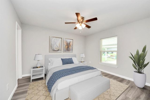 5634 Beldart Street, Houston, TX 77033