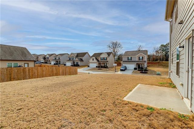 410 Winter Chase, Pendergrass, GA 30567