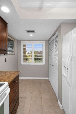 8251 BRENT STREET 915, Port Richey, FL 34668