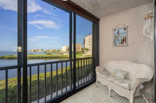 8251 BRENT STREET 915, Port Richey, FL 34668