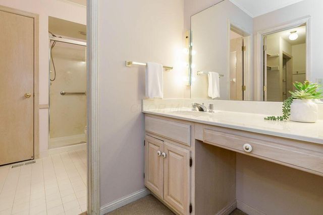 3266 Newgate Court, Dublin, OH 43017