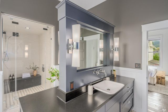 6555 Yount St, Yountville, CA 94599