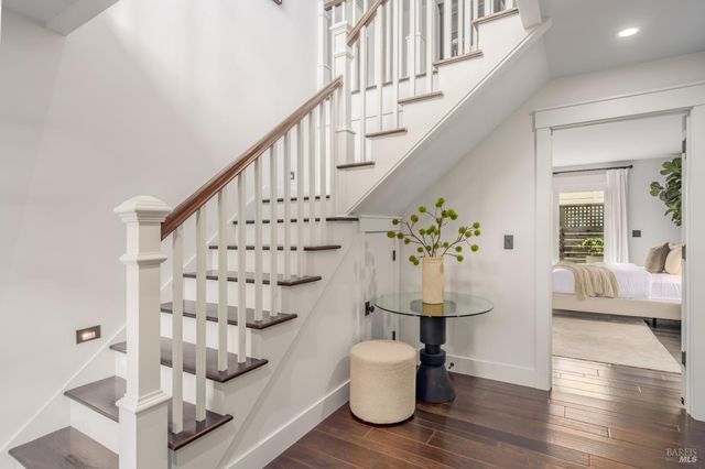 6555 Yount St, Yountville, CA 94599