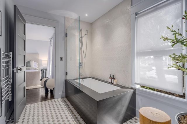 6555 Yount St, Yountville, CA 94599