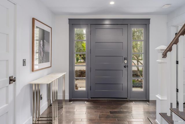 6555 Yount St, Yountville, CA 94599