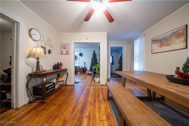 1573 Coutant Avenue, Lakewood, OH 44107