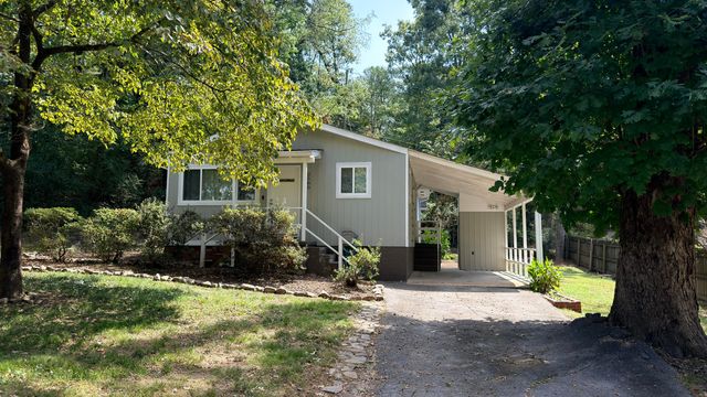 2580 Highpoint Drive, Chattanooga, TN 37415