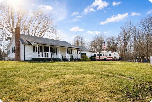 299 W Shellsford Rd, Mcminnville, TN 37110
