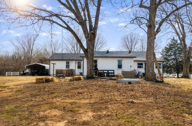 299 W Shellsford Rd, Mcminnville, TN 37110