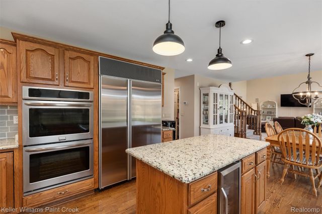 14765 Sparrow Drive, Shelby Charter Township, MI 48315