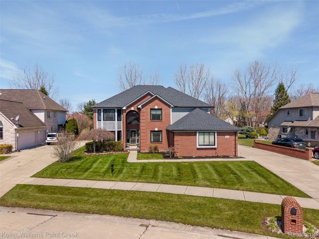14765 Sparrow Drive, Shelby Charter Township, MI 48315
