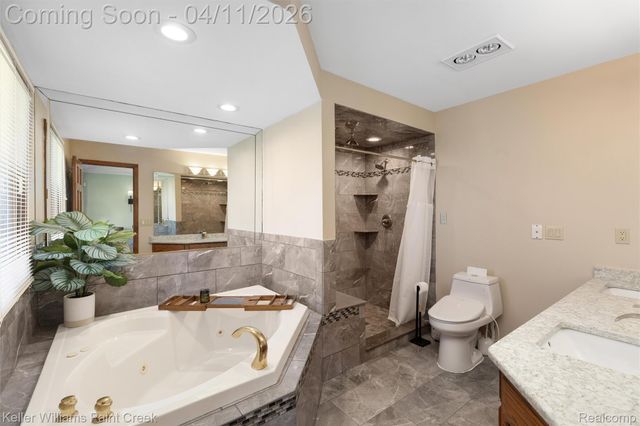 14765 Sparrow Drive, Shelby Charter Township, MI 48315