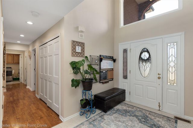 14765 Sparrow Drive, Shelby Charter Township, MI 48315