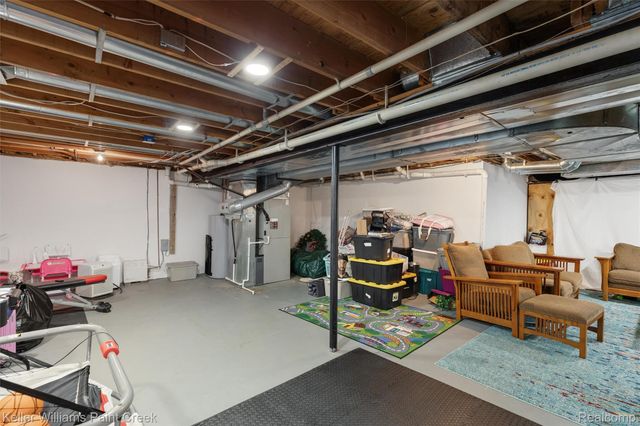 14765 Sparrow Drive, Shelby Charter Township, MI 48315