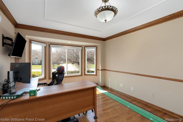 14765 Sparrow Drive, Shelby Charter Township, MI 48315