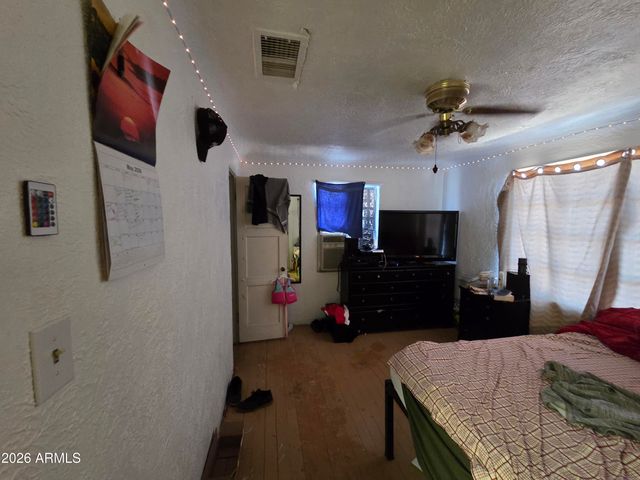 618 E 8TH Street, Casa Grande, AZ 85122
