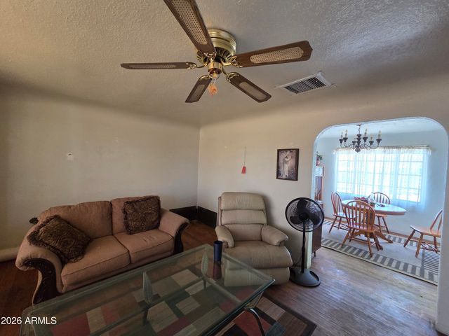 618 E 8TH Street, Casa Grande, AZ 85122