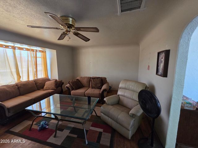 618 E 8TH Street, Casa Grande, AZ 85122