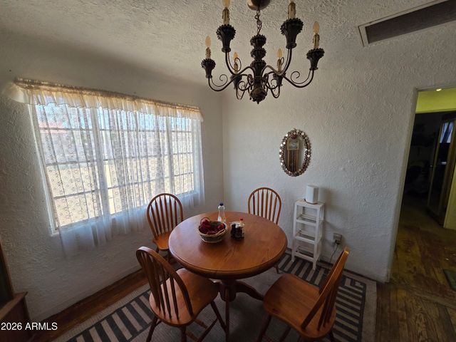 618 E 8TH Street, Casa Grande, AZ 85122