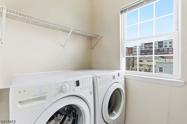 10 Mechanic St, Bayonne City, NJ 07002