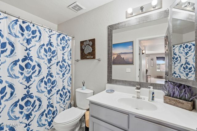 3513 S COSMOS Drive, Chandler, AZ 85248