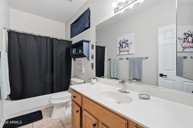 3513 S COSMOS Drive, Chandler, AZ 85248