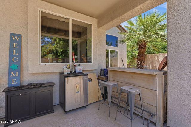 3513 S COSMOS Drive, Chandler, AZ 85248