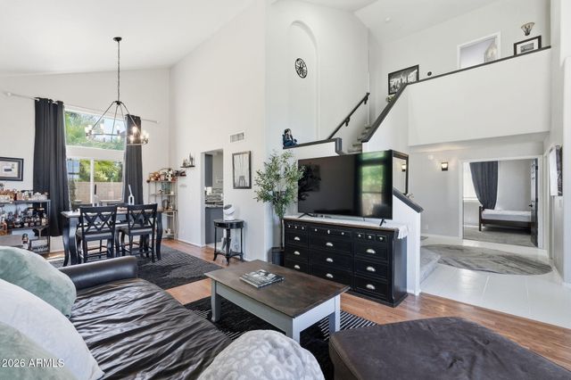 3513 S COSMOS Drive, Chandler, AZ 85248